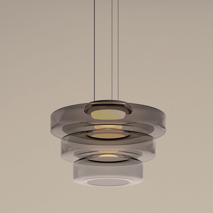 Szklane lampy wiszące w stylu Bauhaus