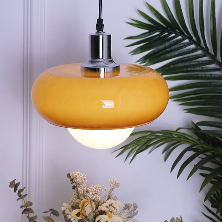 Lampa wisząca Bauhaus z szklanym kloszem w kolorze kawy