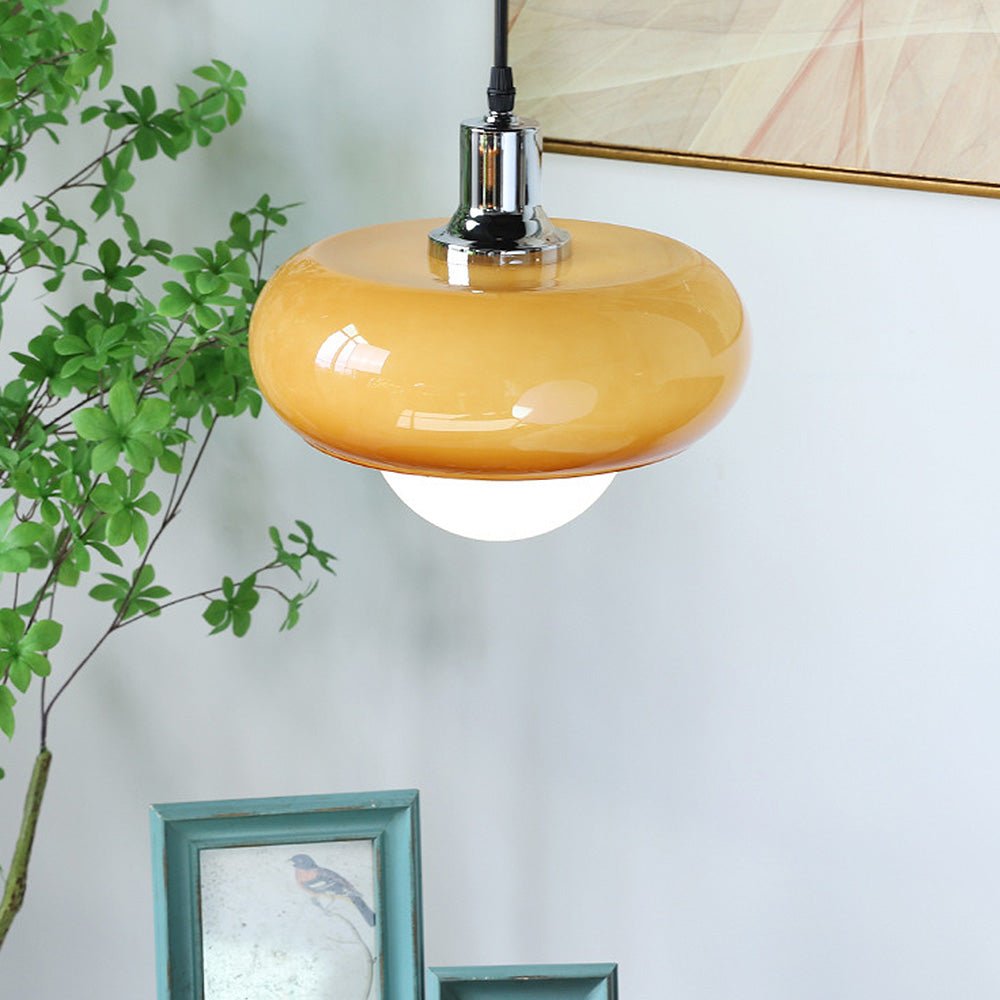 Lampa wisząca Bauhaus z szklanym kloszem w kolorze kawy