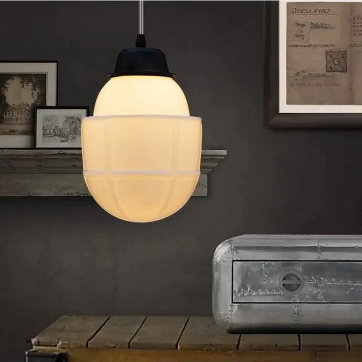 Vintage biała mleczna szklana geometryczna lampa wisząca