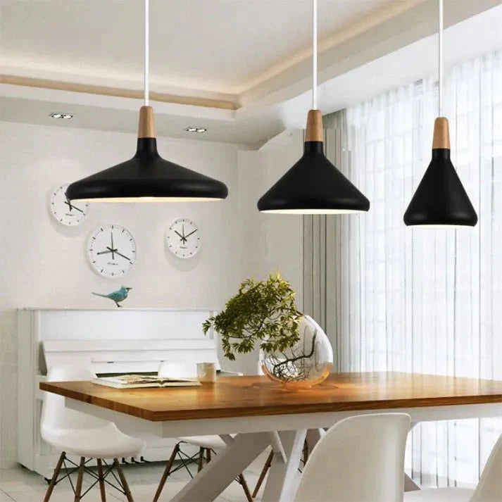 Lampa wisząca metalowa w kształcie stożka w stylu francuskiego makaronu