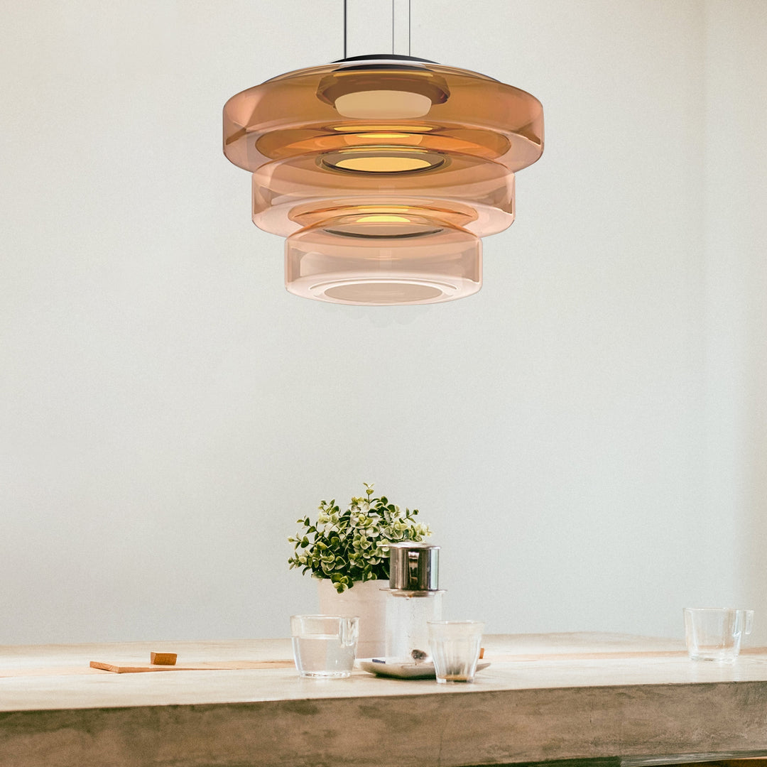 Szklane lampy wiszące w stylu Bauhaus