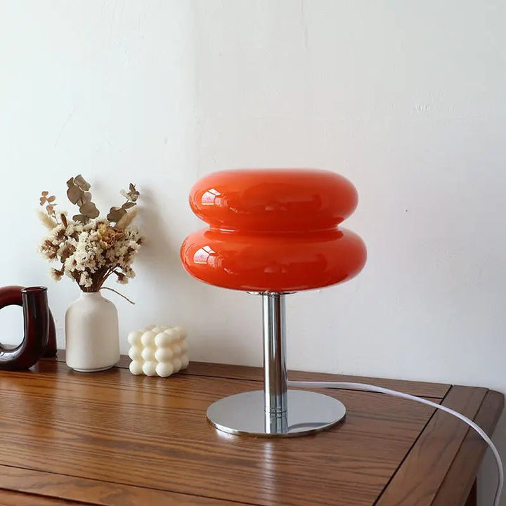 Włoska lampa stołowa w stylu bauhaus