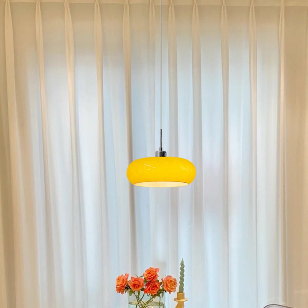 Szklana lampa wisząca Hailie w kształcie bochenka