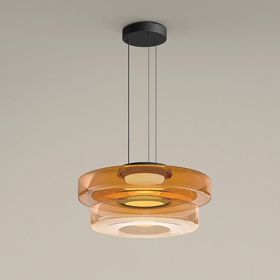 Szklane lampy wiszące w stylu Bauhaus