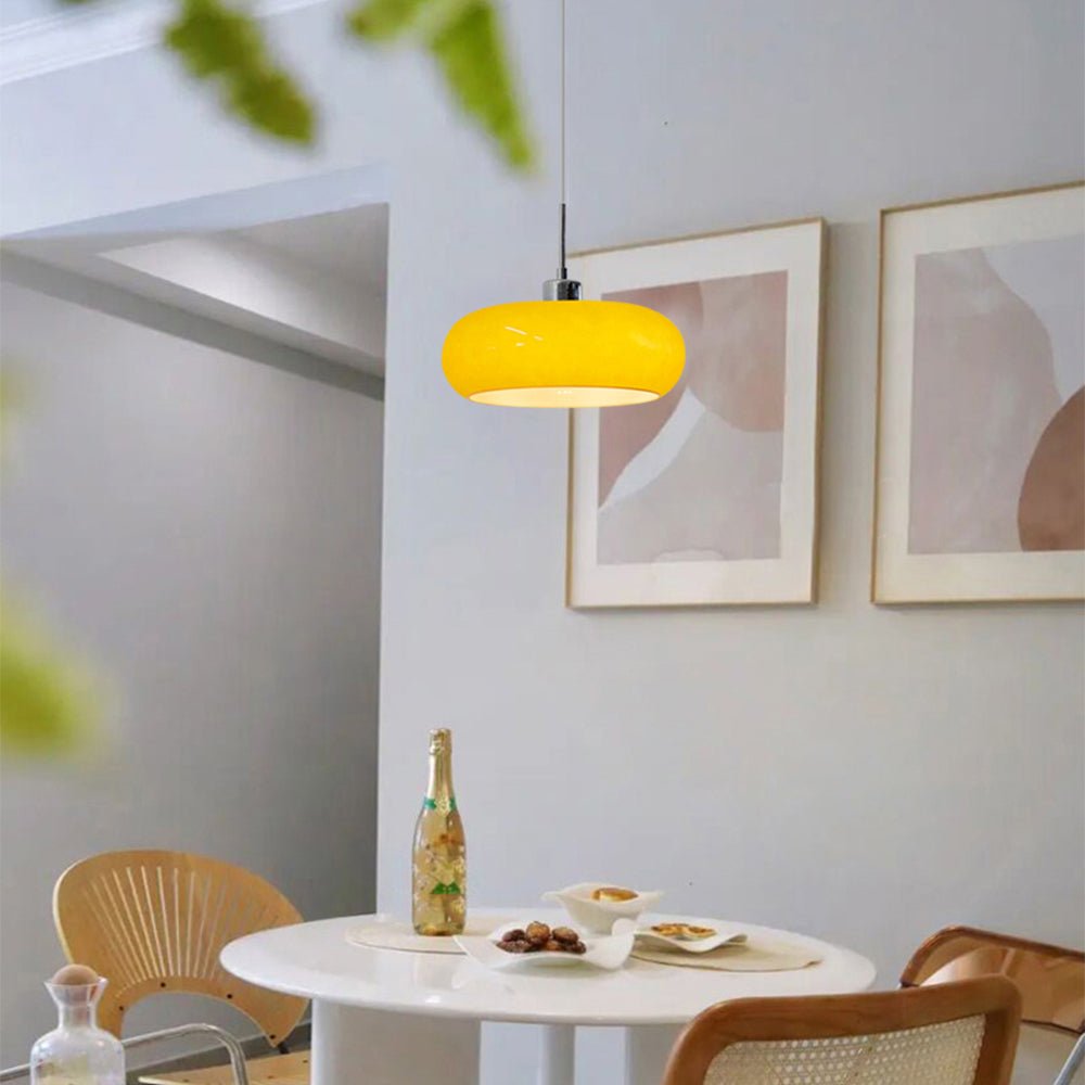 Szklana lampa wisząca Hailie w kształcie bochenka