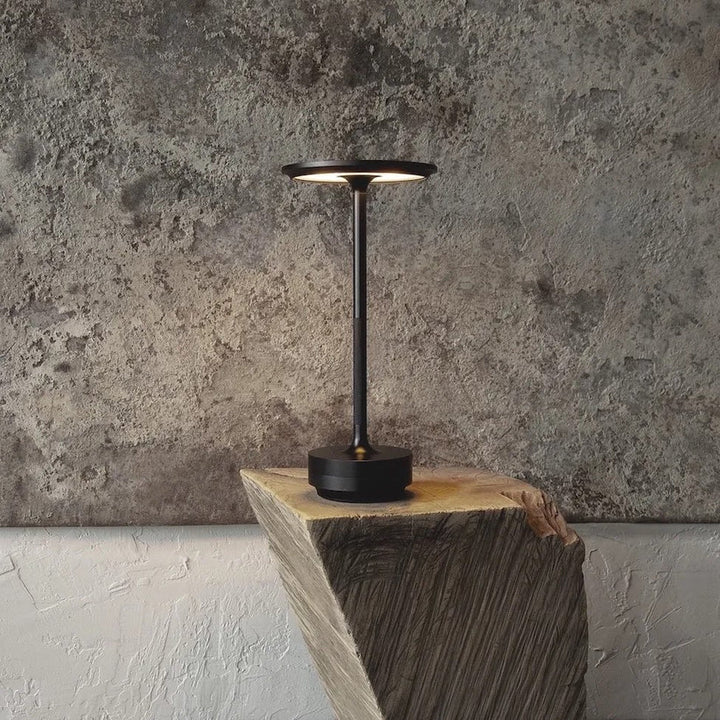 Luminous™ | Elegancka lampka stołowa