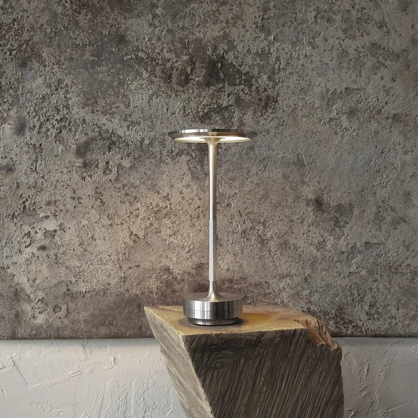 Luminous™ | Elegancka lampka stołowa