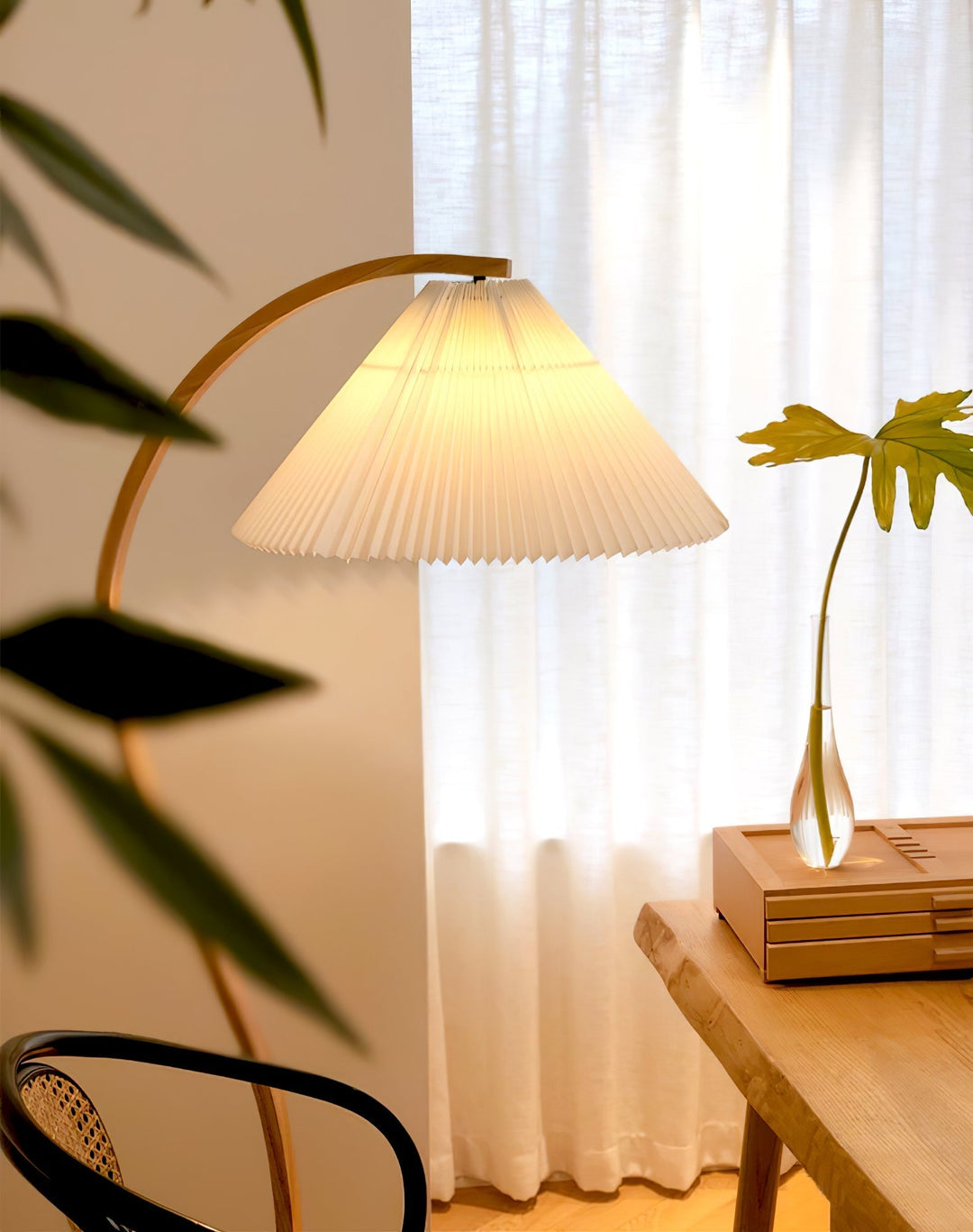 Lampa podłogowa Caprani