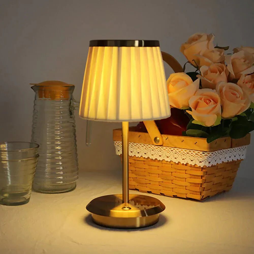 Lampa stołowa Klasyczna Elegancja