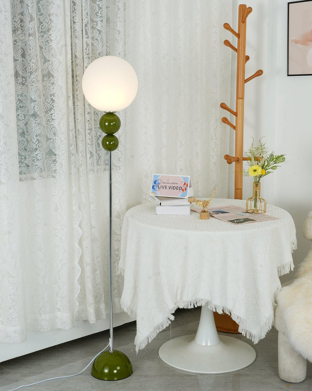 Lampa podłogowa Clavel