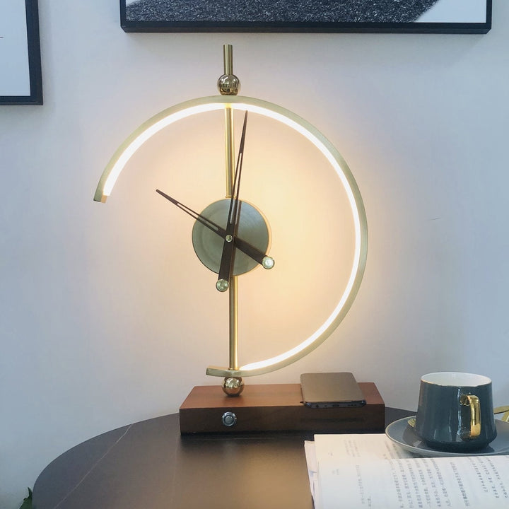 NagoyaLight™ | Luksusowa Lampa Zegarowa i Ładowarka