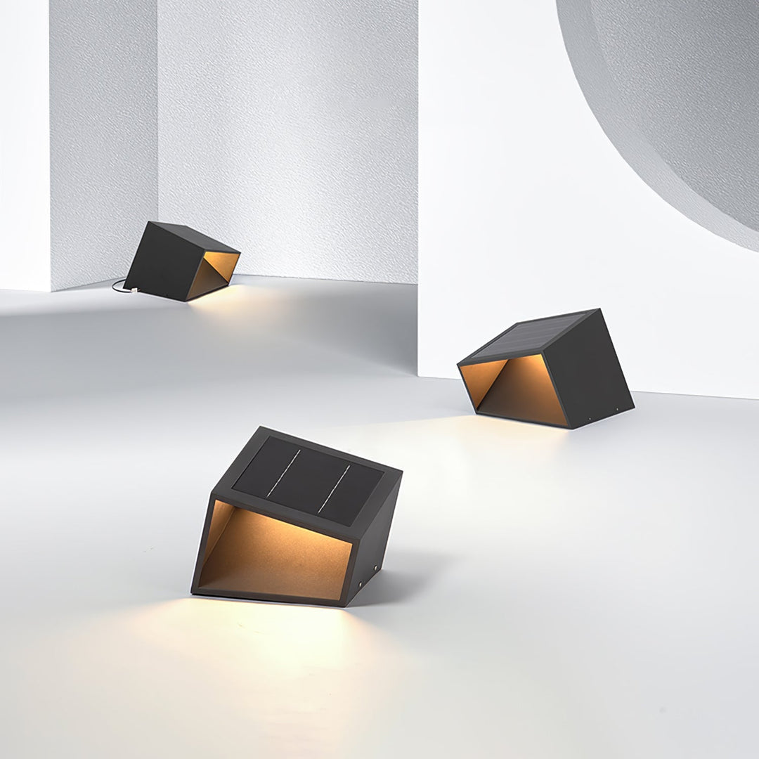 Lampa ogrodowa Cube Garden na energię słoneczną