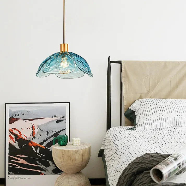Kreatywna Lampa Wisząca Kwiatowe Płatki na Stolik Nocny