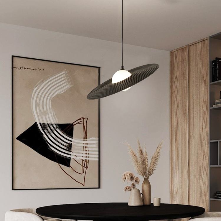 Postmodernistyczna prostota lampa wisząca