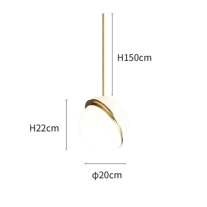 Lampa wisząca w kształcie półksiężyca