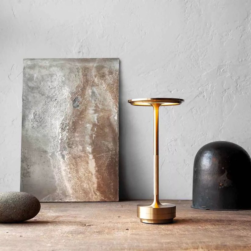 Luminous™ | Elegancka lampka stołowa