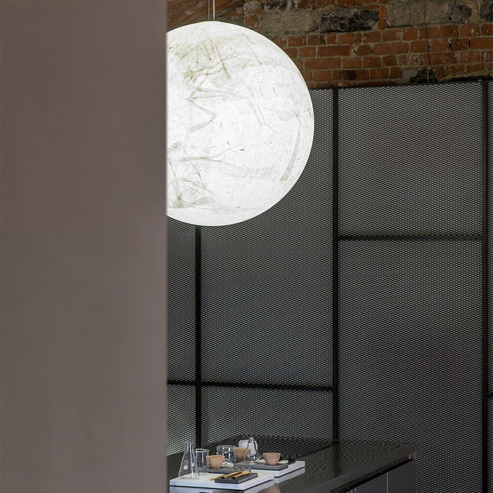 Lampa wisząca Maan z jedwabiu