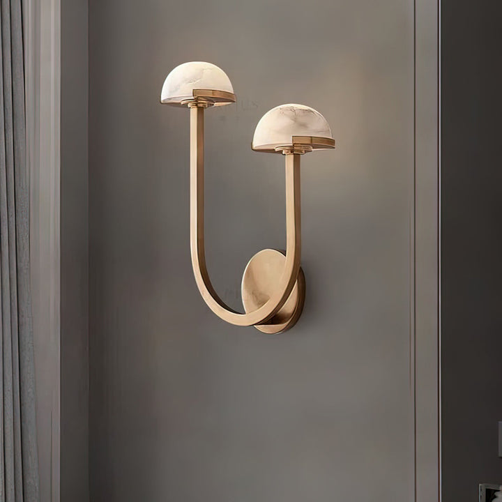 Lampa ścienna z alabastru w kształcie grzyba