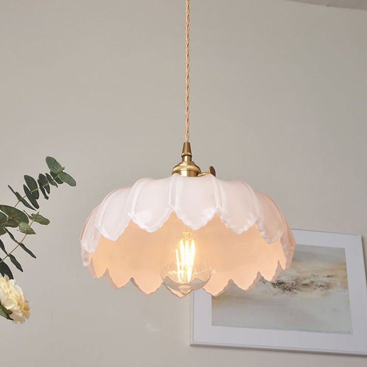 Lampka wisząca ze szkła w stylu vintage