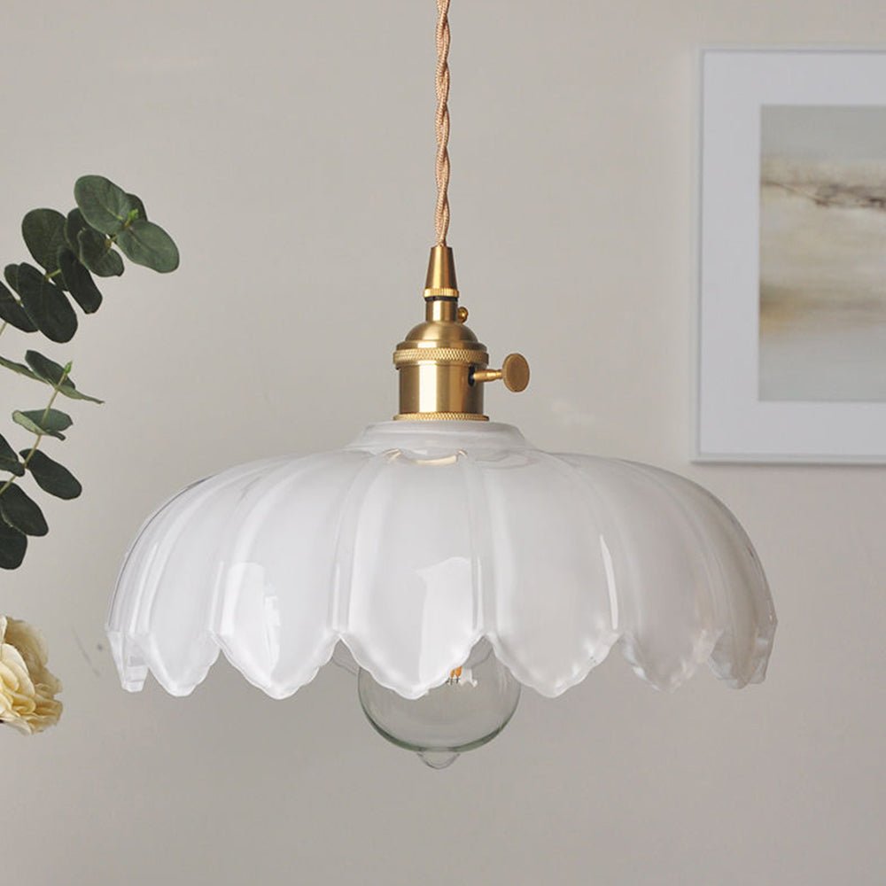 Lampka wisząca ze szkła w stylu vintage