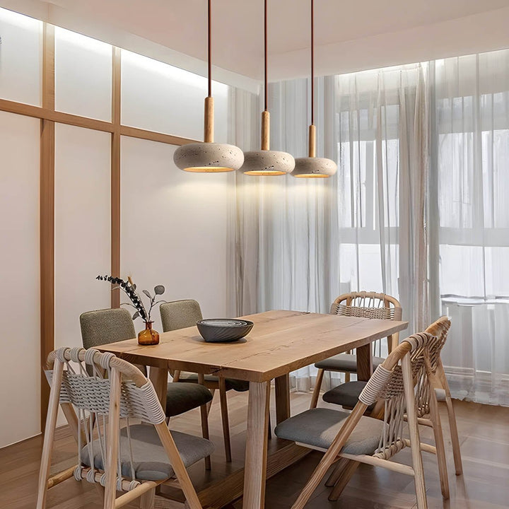 Lampa wisząca w stylu Wabi Sabi