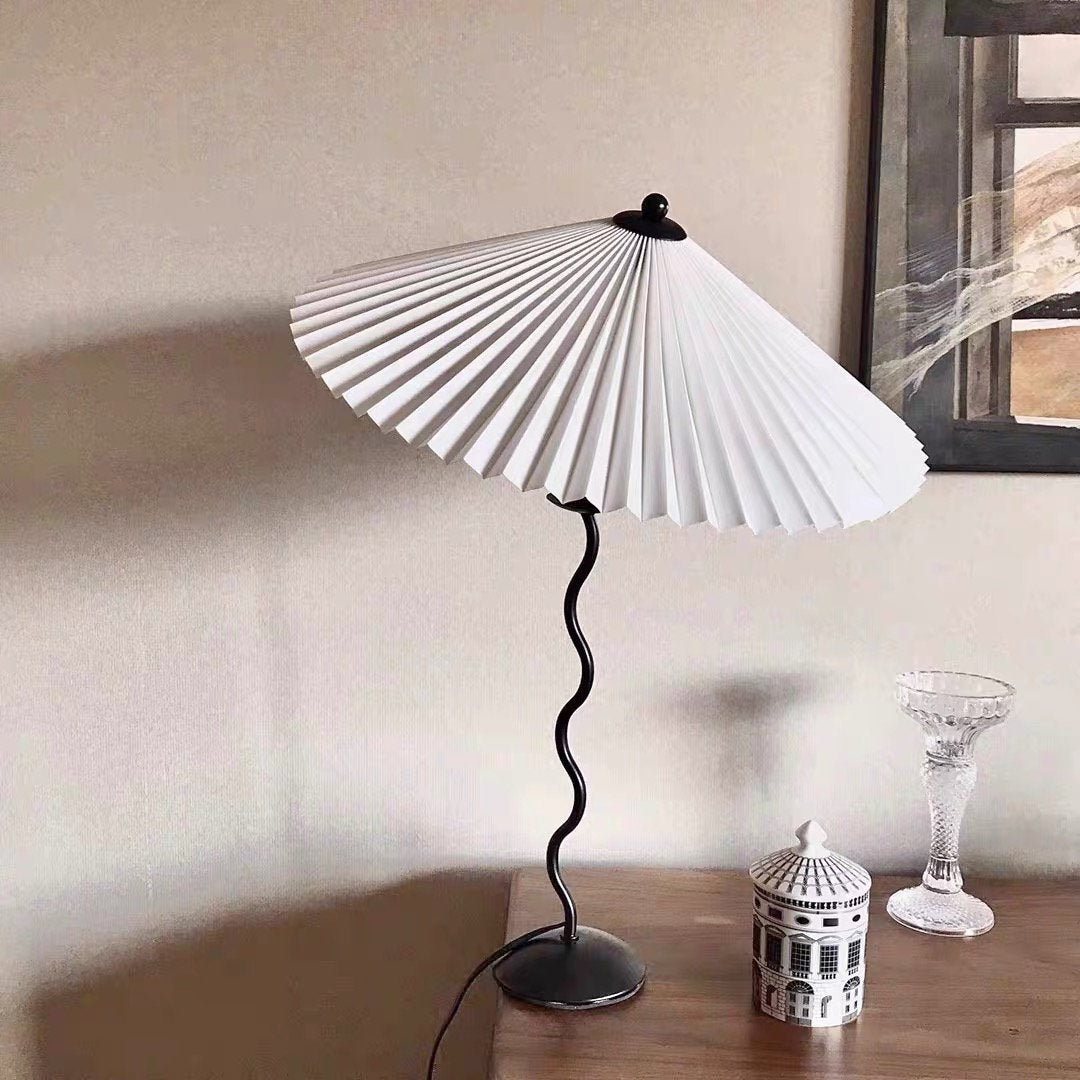 Lampka stołowa Squiggle