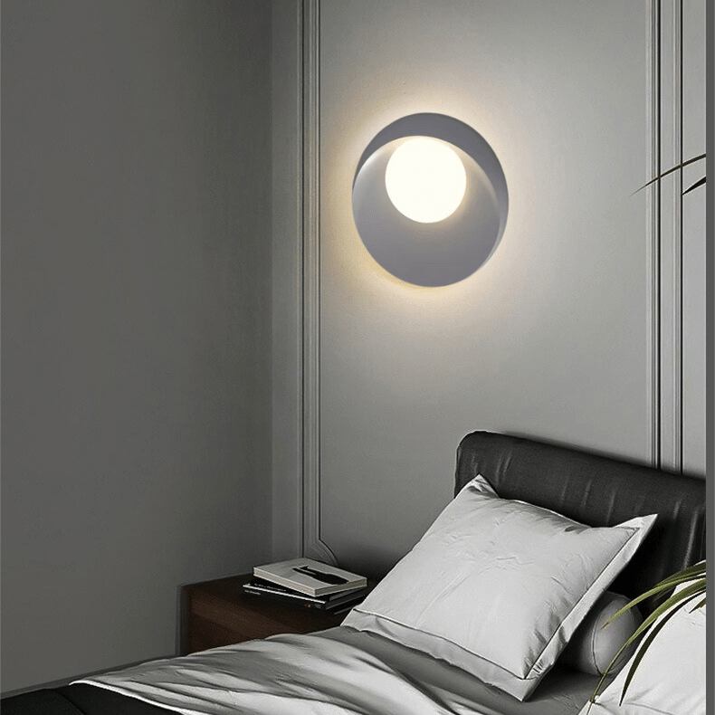 Lampa ścienna w trybie prywatnym do wnętrz i na zewnątrz