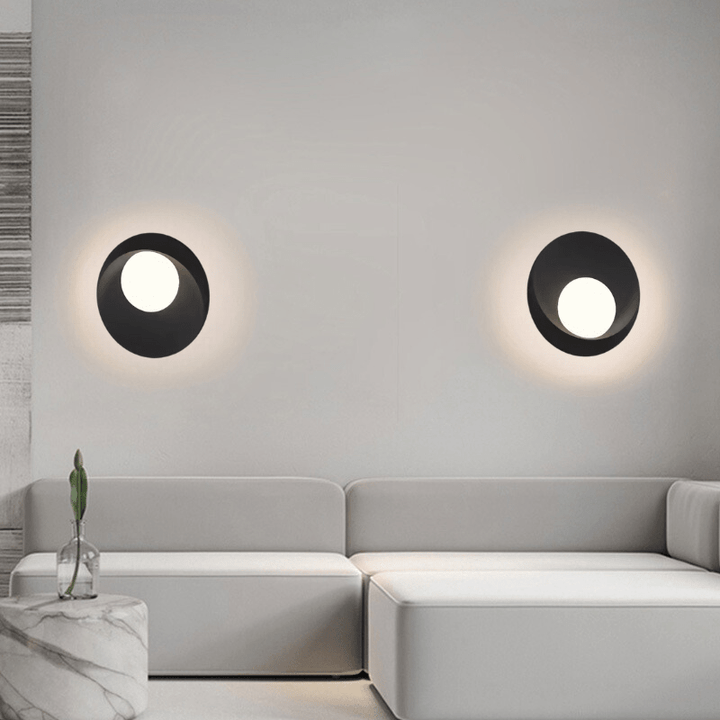 Lampa ścienna w trybie prywatnym do wnętrz i na zewnątrz