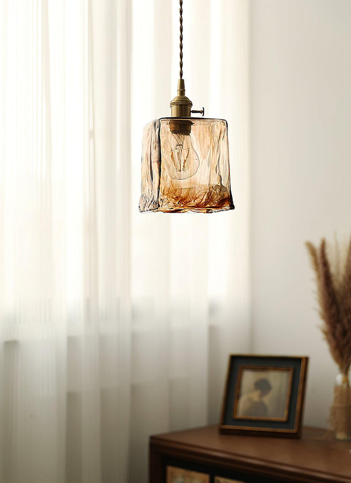 Vintage brązowa szklana lampa wisząca
