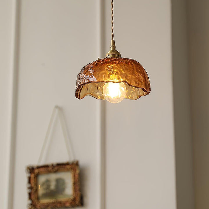Vintage brązowa szklana lampa wisząca