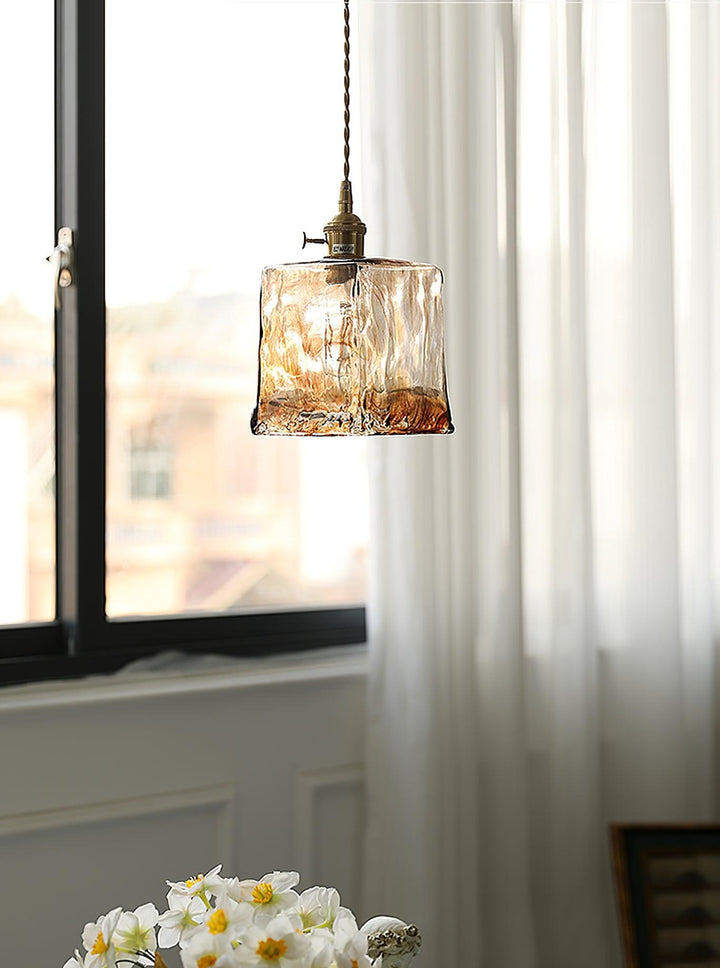 Vintage brązowa szklana lampa wisząca