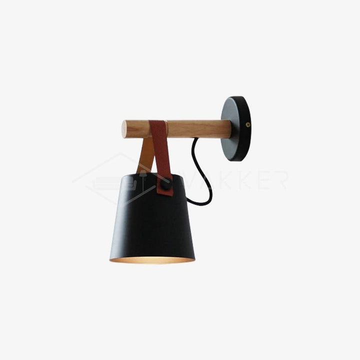 Stożkowa lampa ścienna z drewna
