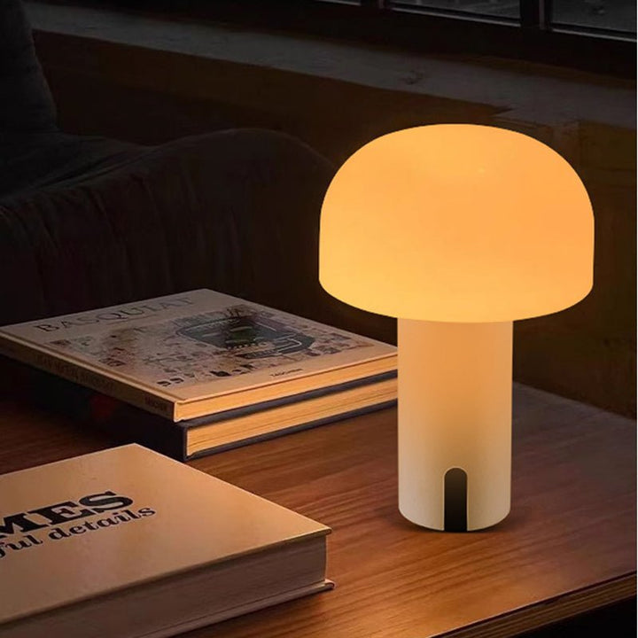Lampa stołowa w stylu europejskim w kształcie grzyba