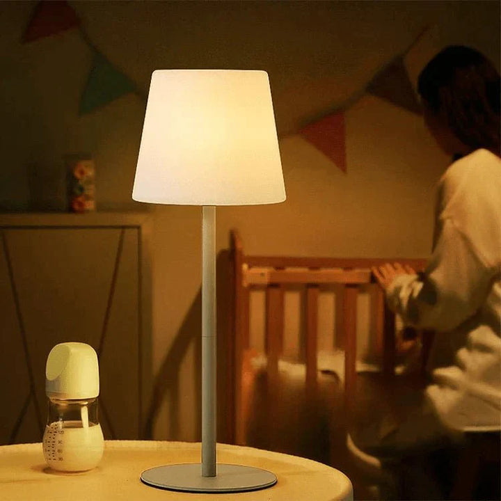 Nowoczesna bezprzewodowa lampa stołowa LED