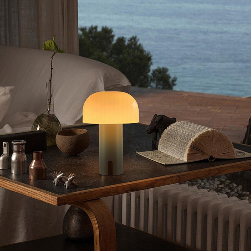 Lampa stołowa w stylu europejskim w kształcie grzyba