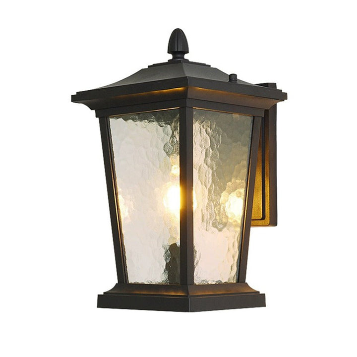 Lampa Ścienna Zewnętrzna z Wodoodpornym Szklanym Kloszem w Stylu Wiejskim