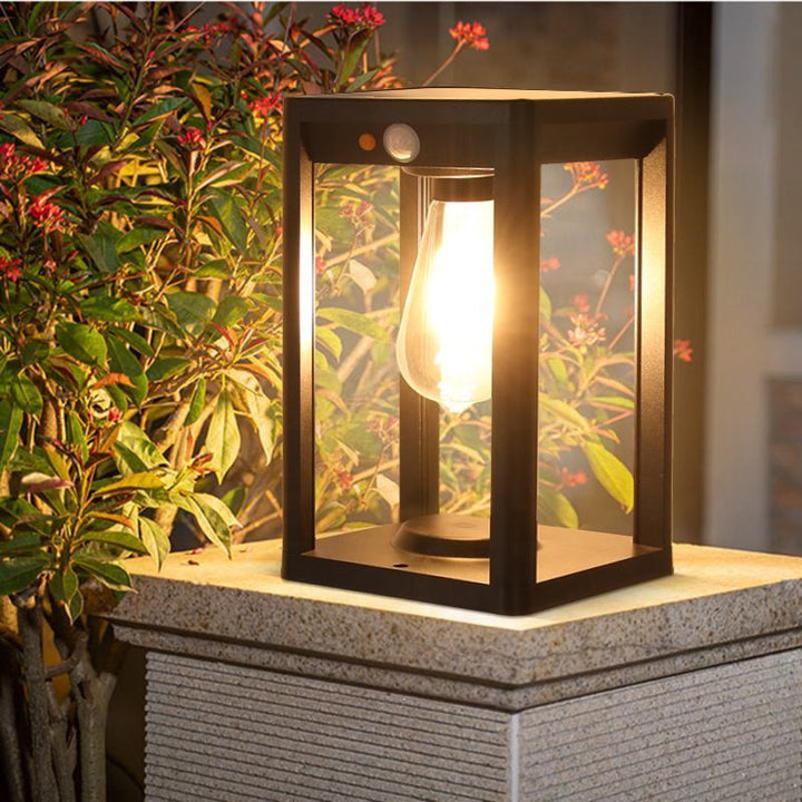 Lampa Solarno-Energetyczna Pilaar