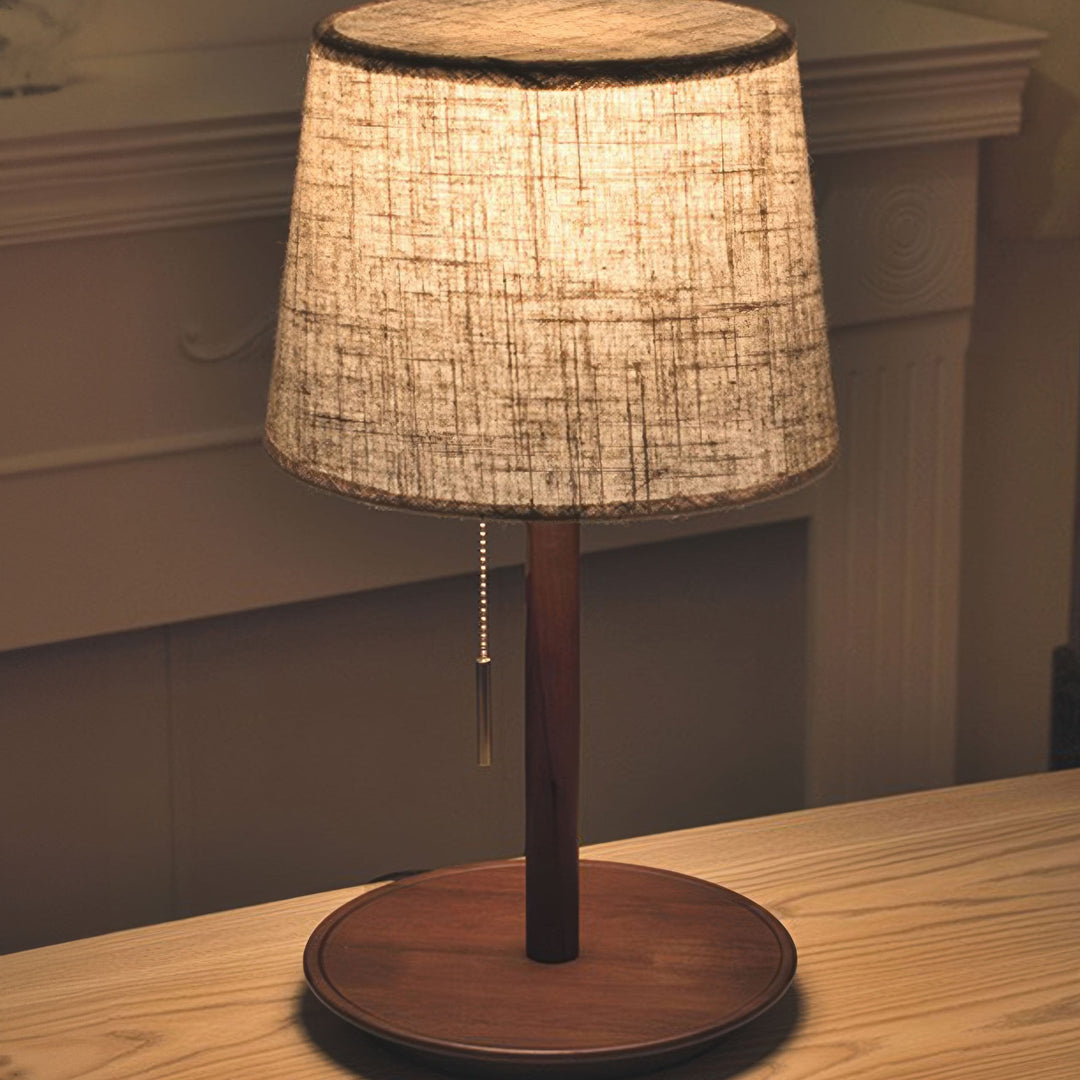 Delikatna Lampa Glow w Skandynawskim Stylu z Orzecha z Luksusowymi Akcentami Tkanin