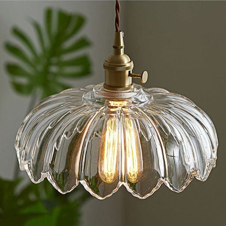 Lampka wisząca ze szkła w stylu vintage