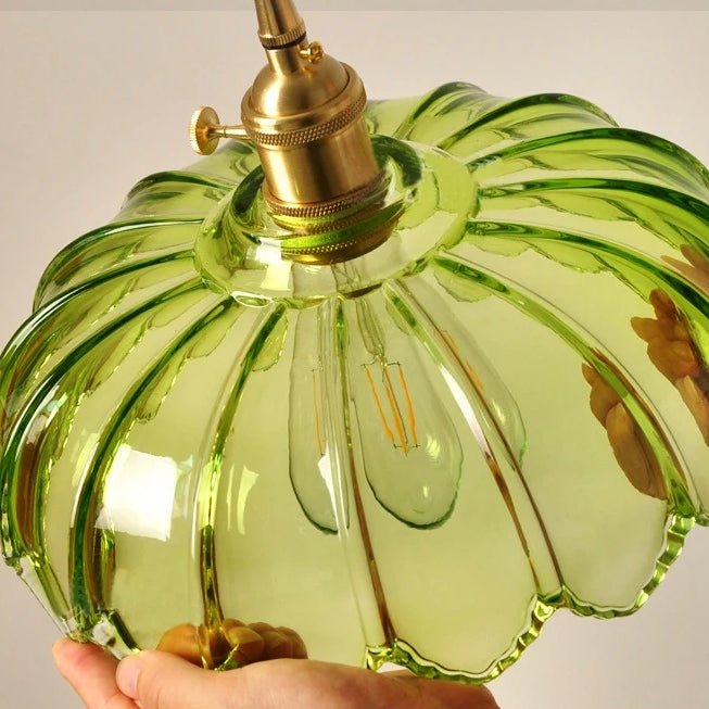 Lampka wisząca ze szkła w stylu vintage