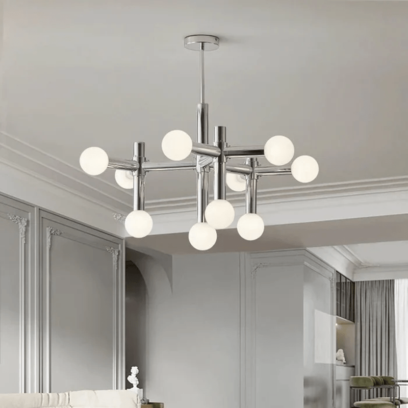 Lampa wisząca w skandynawskim stylu z szklanymi kulami