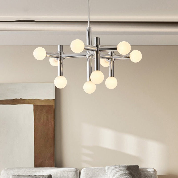 Lampa wisząca w skandynawskim stylu z szklanymi kulami