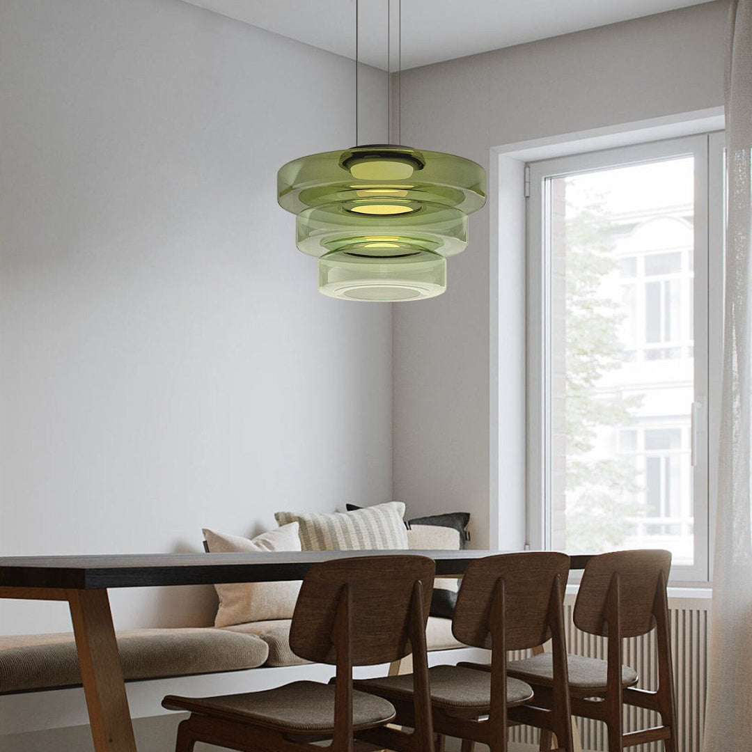 Szklane lampy wiszące w stylu Bauhaus