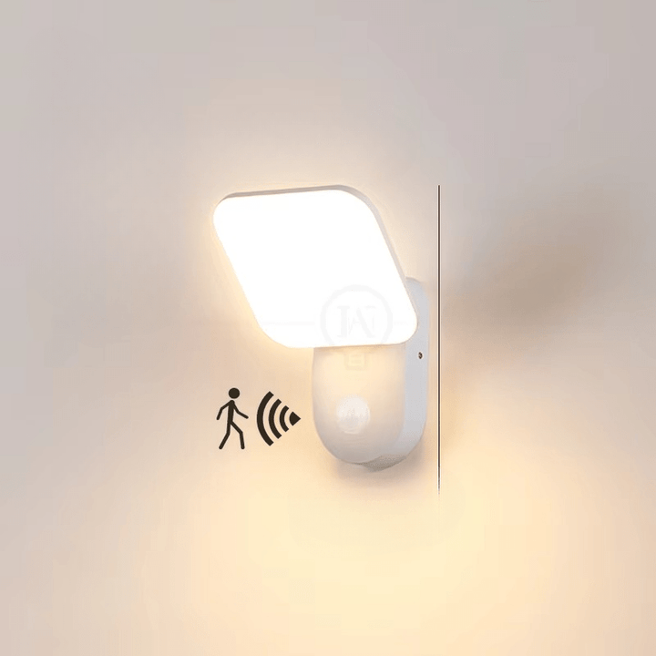 Lampka ścienna LED z czujnikiem ruchu
