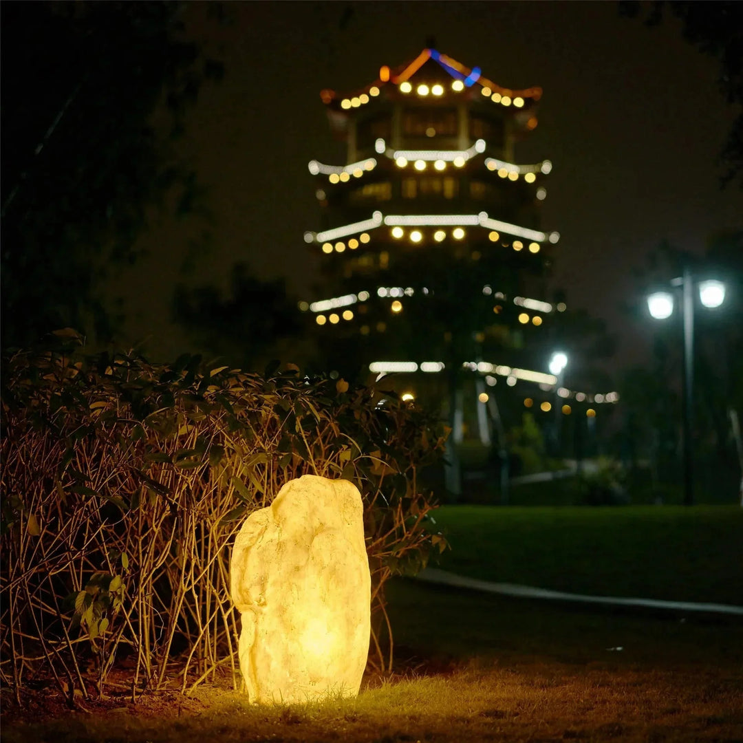 Żywa Kamienna Lampa Zewnętrzna