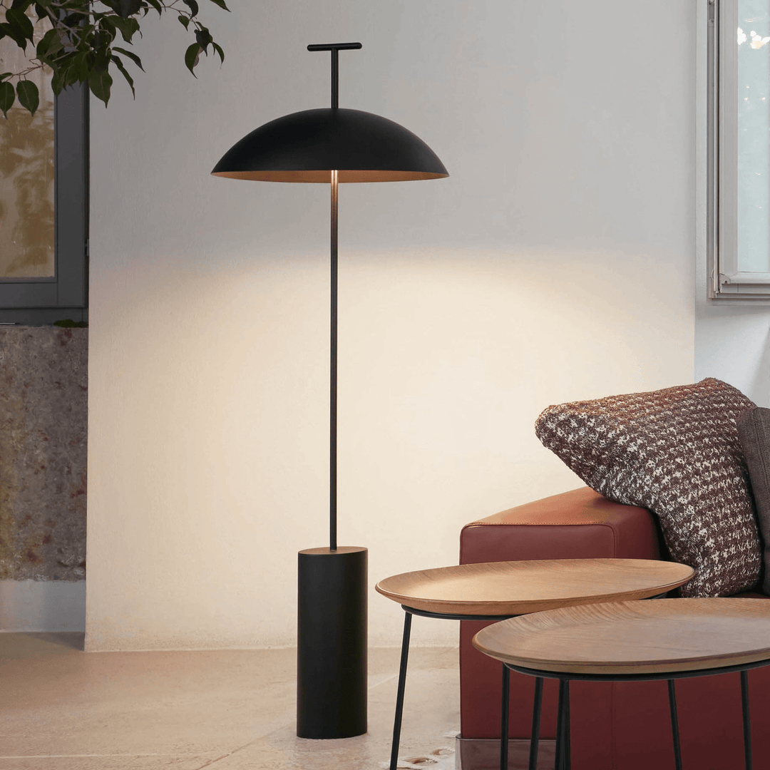 Minimalistyczna skandynawska lampa podłogowa