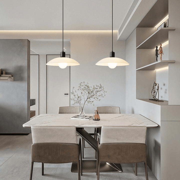 Minimalistyczna Biała Szklana Lampa Wisząca