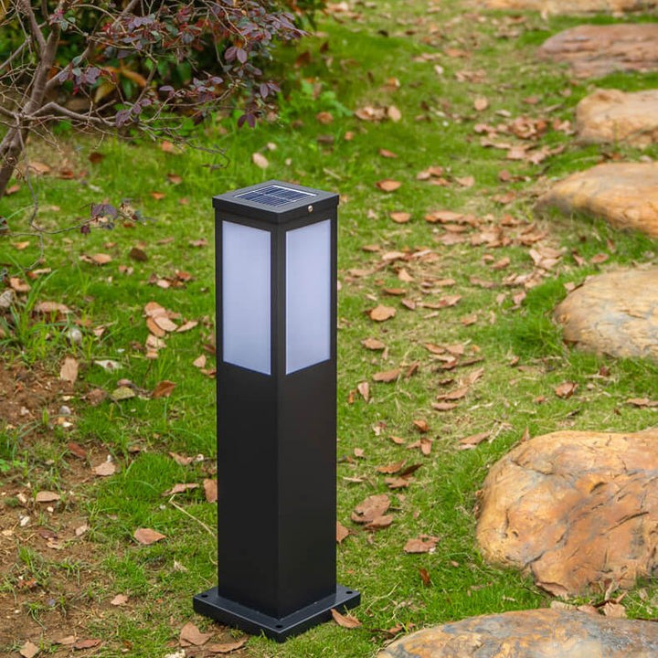 Nowoczesna lampa ogrodowa na energię słoneczną