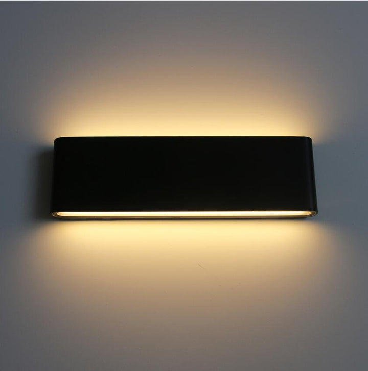 Nowoczesna Lampa Ścienna LED Wodoodporna na Zewnątrz